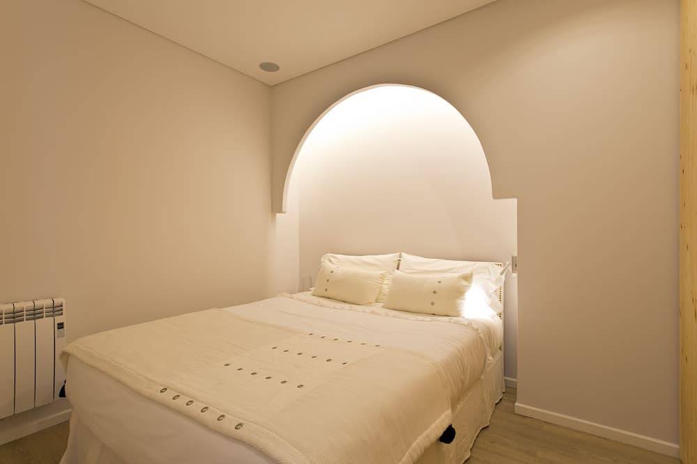Ganze Wohnung, Boutique Rentals-al Mar Beachfront Wake up With Wonderful Ocean and Beach Views! in Povoa de Varzim, Porto Distrikt