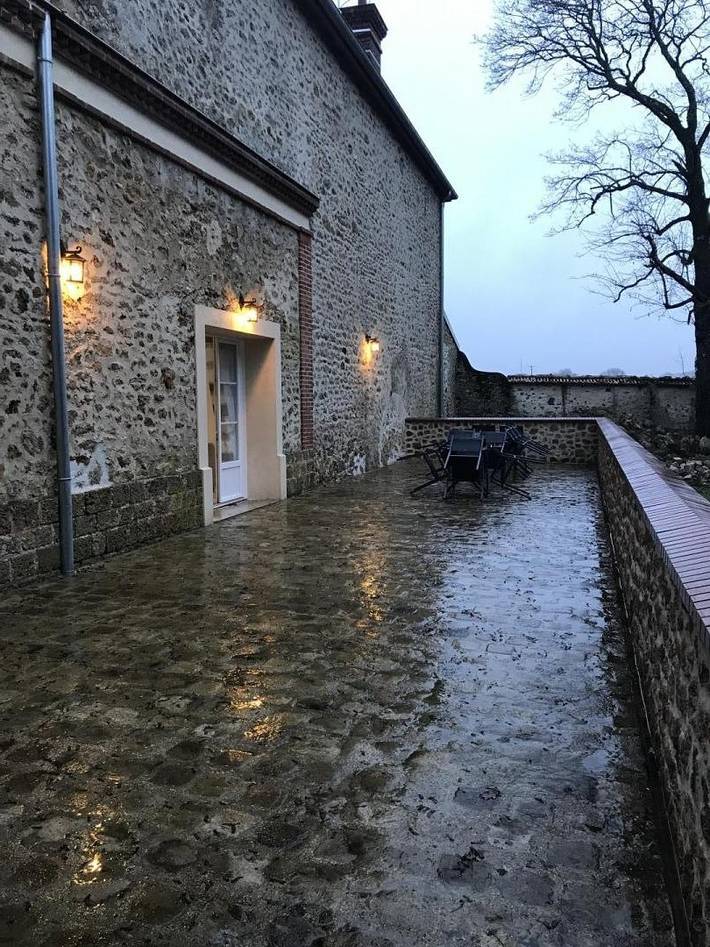 Gîte pour 14 personnes, avec piscine ainsi que jardin et terrasse, animaux acceptés dans Seine-et-Marne - 4
