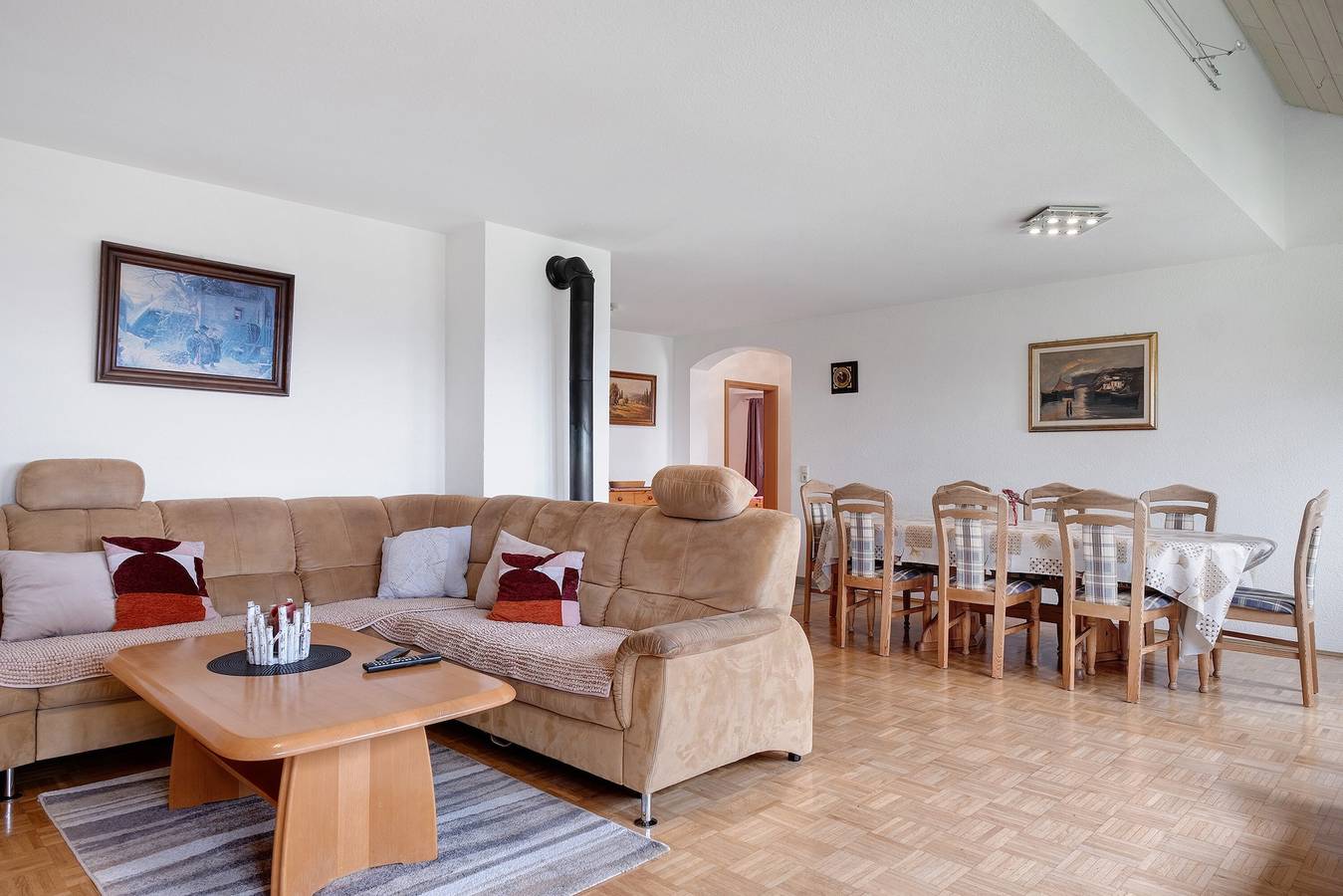 Ganze Wohnung, Ferienwohnung 'Faller' mit Bergblick, Privatem Garten und Wi-Fi in Stegen, Südschwarzwald