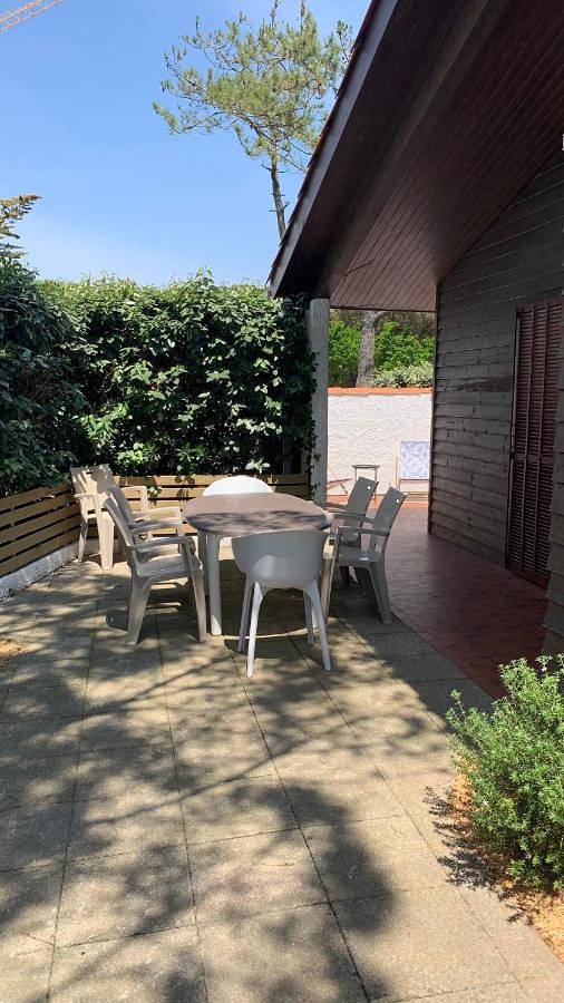 Location de vacances pour 6 personnes, avec vue et terrasse, animaux acceptés dans Plage des Bourdaines