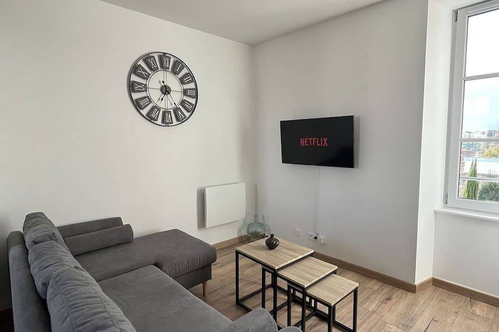 Entire apartment, Appartement 2 Chambres 47m2 in Bressuire, Deux-Sèvres