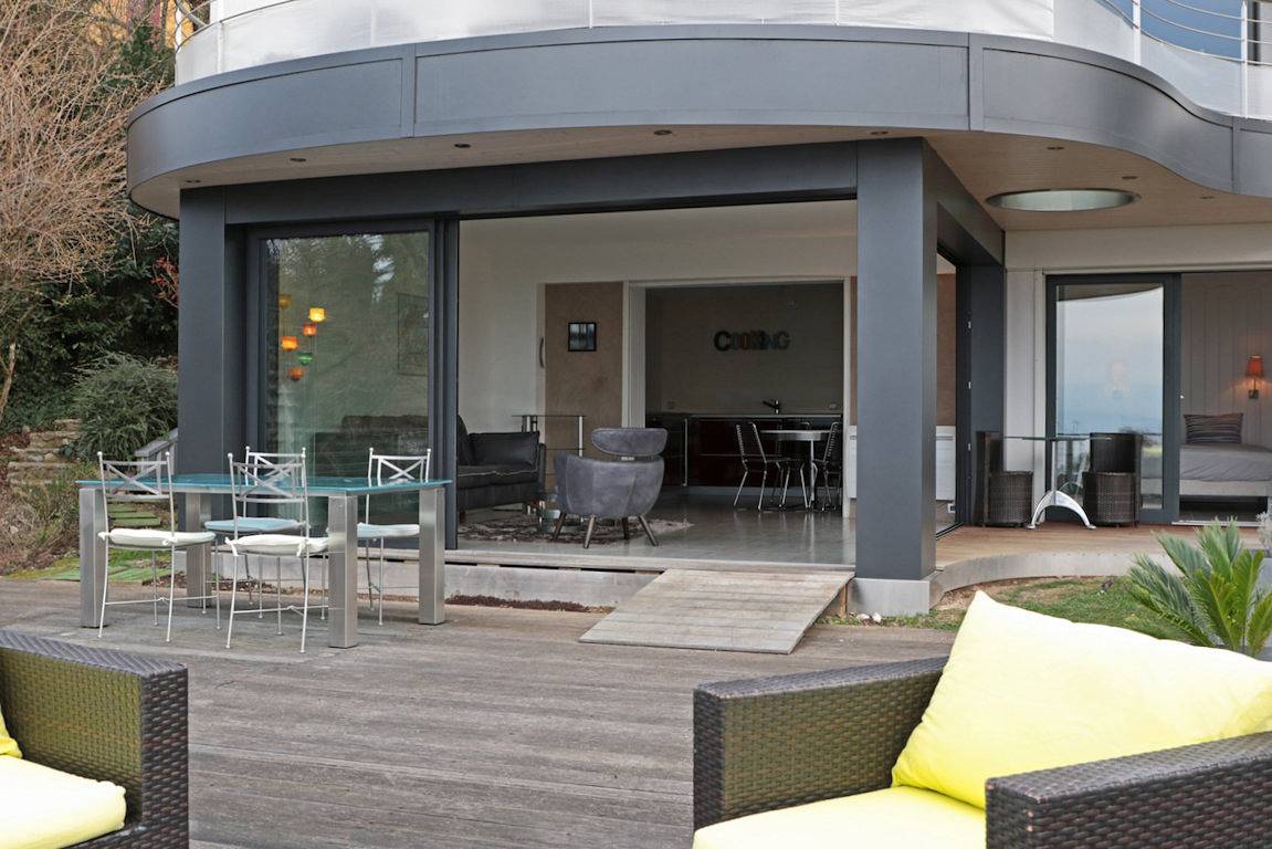 Appartement entier, Gîte Les Terrasses : vue lac à 180° in Thonon-les-Bains, Région de Thonon-les-Bains