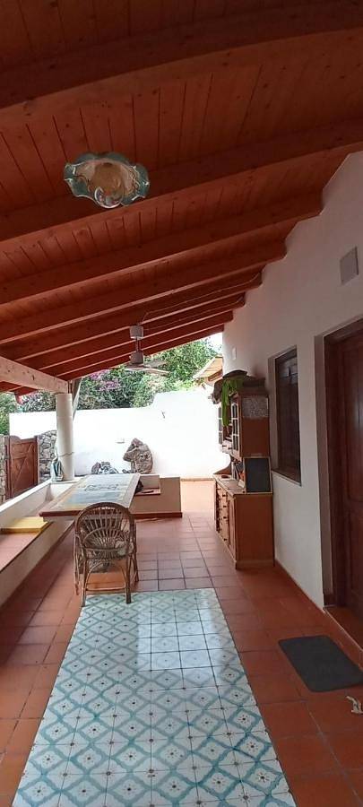Maison d’hôte pour 3 personnes, avec jardin, animaux acceptés dans Vulcano - 3