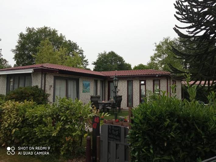 Camping voor 6 personen, with Terras and Tuin as well as Kinderzwembad and Zwembad in Hardenberg