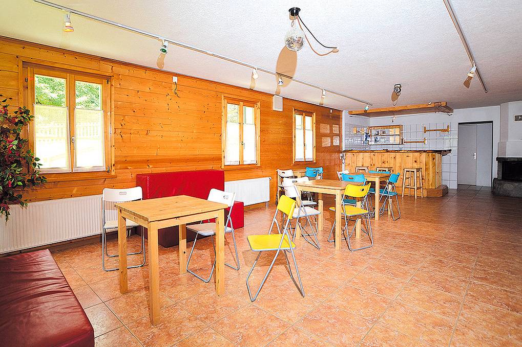Maison de vacances pour 55 personnes avec terrasse in Planachaux, Champéry