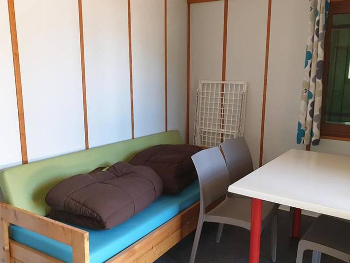 Gîte pour 2 personnes, avec bassin pour enfant, animaux acceptés à Argenton-les-Vallées - 3