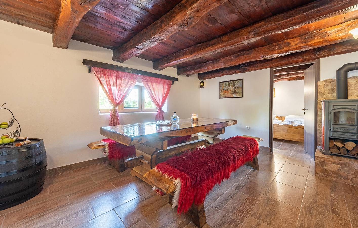 Vakantiehuis voor 8 personen met tuin in Gospić, Lika-Senj