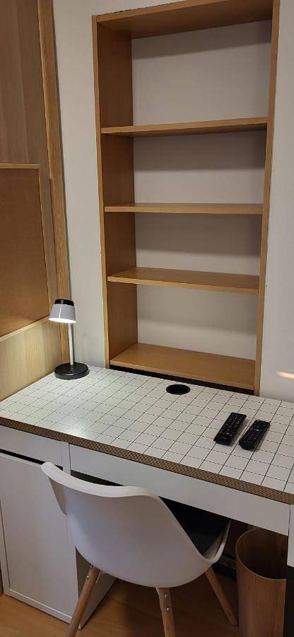 Geheel vakantieappartement, Apartmán Husovka Bruntál - pokoj Matyas in Bruntál, Sudeten