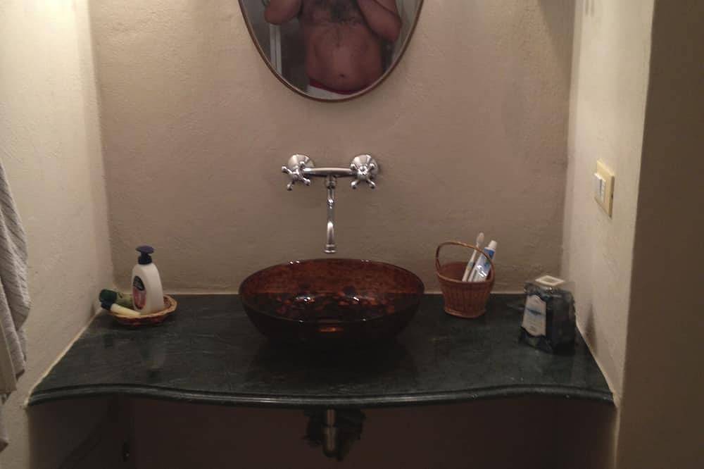 Green corner of paradise in Calci near to Pisa in Calci, Pisa e dintorni