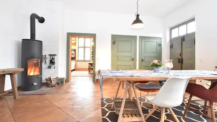 Ferienwohnung für 5 Personen, mit Terrasse und Garten in Steffenshagen - 2
