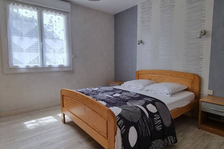 Location de vacances pour 5 personnes, avec jardin et terrasse dans Plage Pendruc - 2