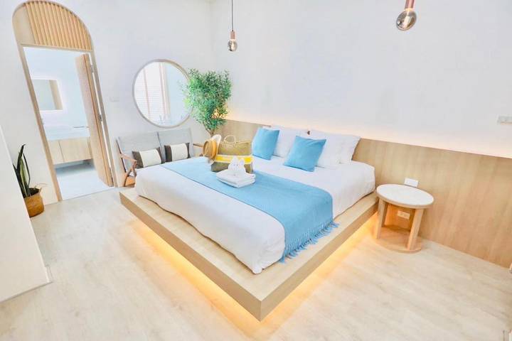 Hôtel pour 3 personnes, avec vue et balcon dans Ko Larn - 3