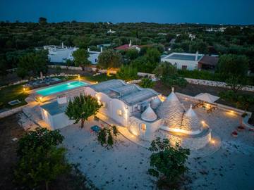 Trullo für 6 Personen, mit Garten in Ceglie Messapica
