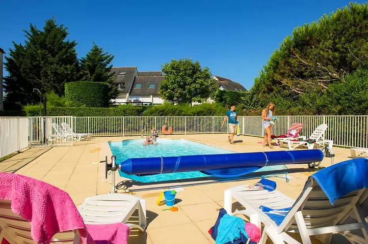 Gîte pour 4 personnes, avec balcon/terrasse et piscine dans Plage de la Légenèse - 2