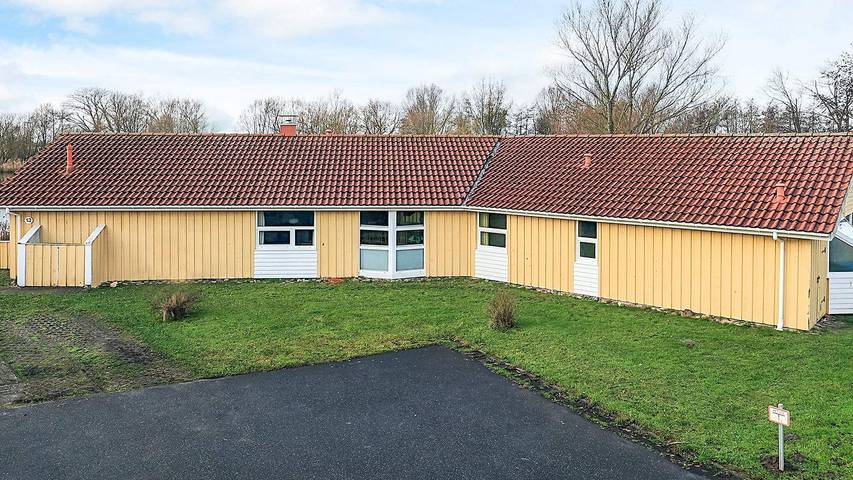 Ferienhaus für 11 Personen, mit Pool und Whirlpool sowie Sauna in Otterndorf