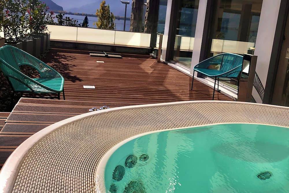 Ganze Wohnung, Ideal Lakeside Retreat: 2-bedroom Spa ap. With Lake View, Centre, Sleeps 1-4 in Montreux, Genfer See