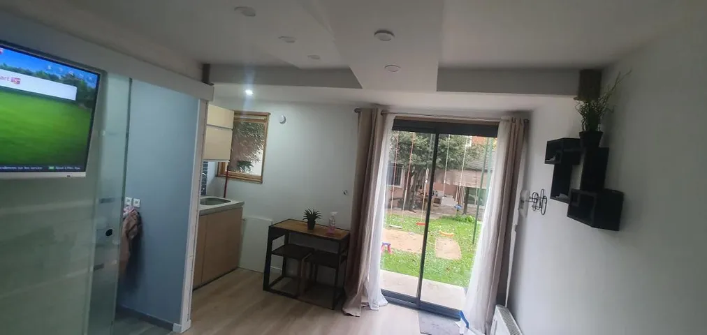 Apartamento de vacaciones para 2 personas, con piscina además de jardín y vistas - 1