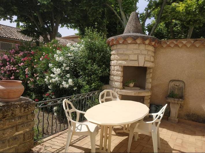 Location de vacances pour 7 personnes, avec jardin et vue à Courthézon - 2