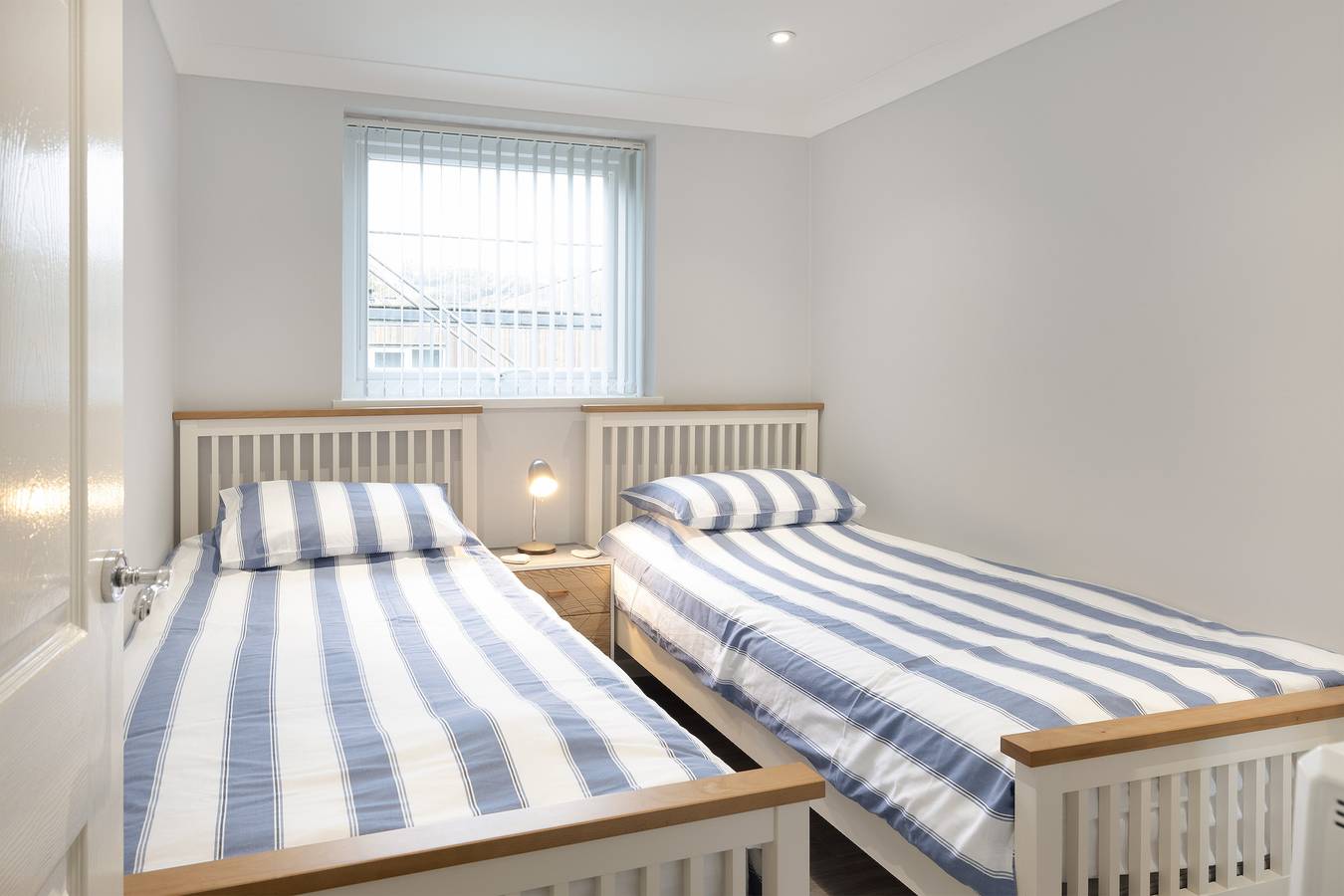 2 Bed Villa Sleeps 4 - Wifi, Garden, Sea Views in Cornwall