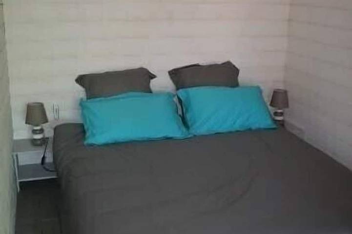 Location de vacances pour 8 personnes, avec jardin dans Plage Piqueyrot - 2