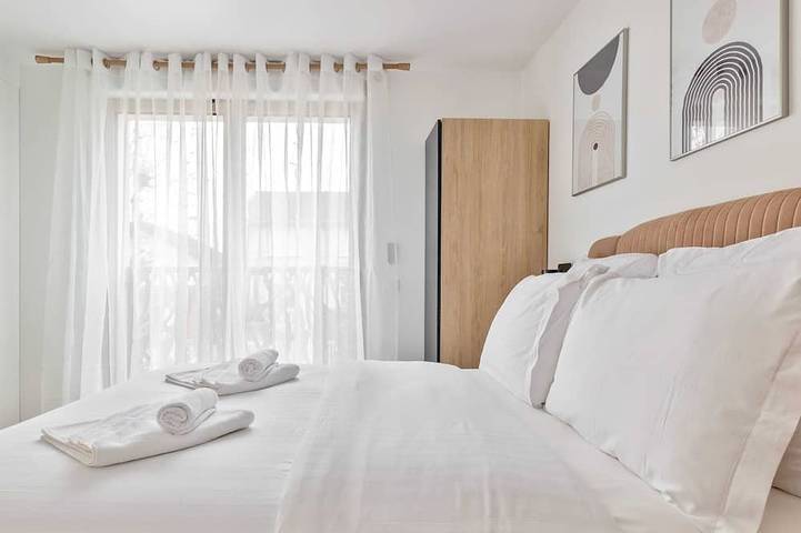 Ganze Wohnung, Charmantes Apt. mit Balkon - 6P - Nähe Disney/Paris in Champigny-sur-Marne, Val-de-Marne