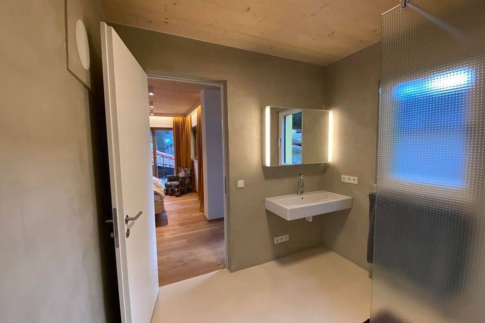 Ganze Wohnung, Ferienwohnung Berg-Top - Smiley-Homes Vegi & Silence Appartments in Stubaier Alpen, Trins