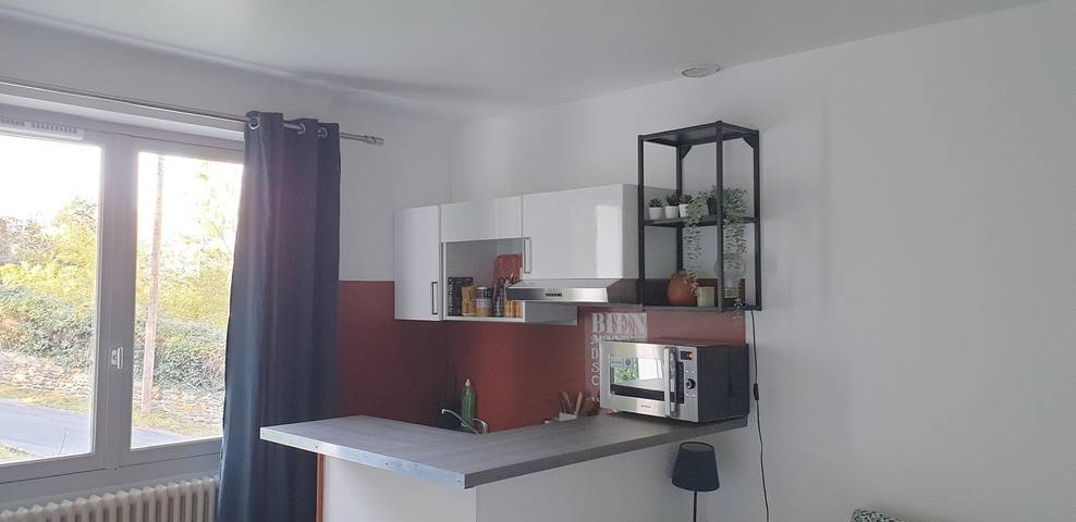 Studio pour 2 personnes, avec jardin et terrasse