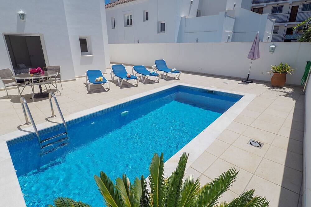 Casa vacanza a Nerja a partire da 254€ a notte