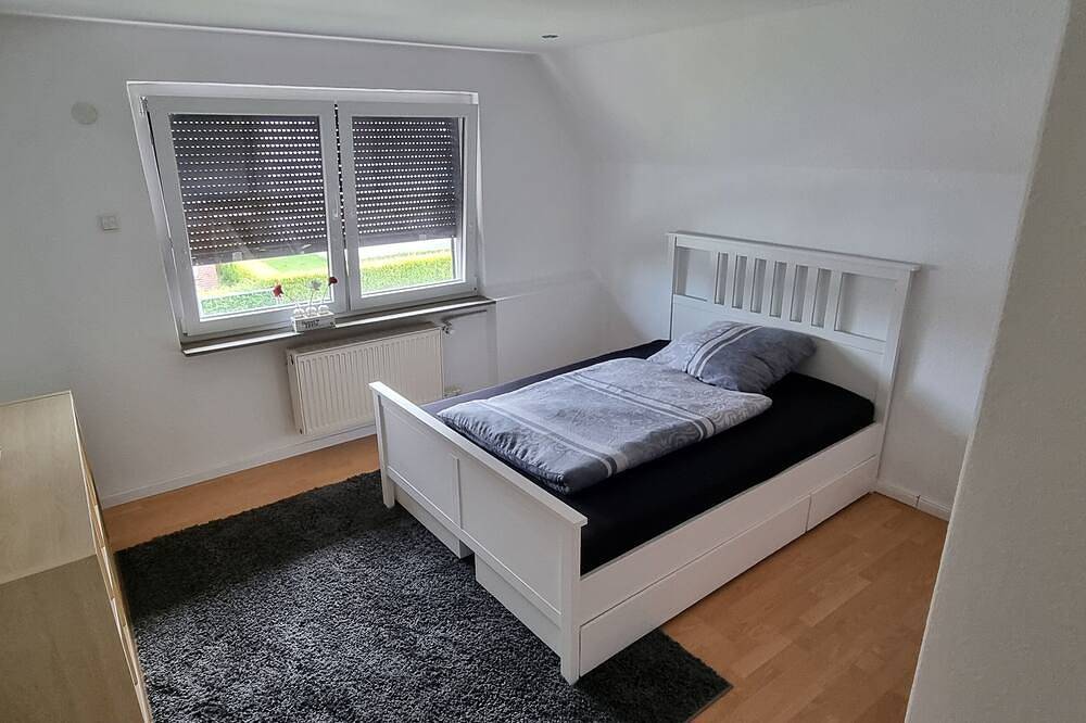 Ganze Wohnung, Gemütliche 3 Zimmer Ferienwohnung in Jever mit 70qm in Jever, Metropolregion Bremen-Oldenburg