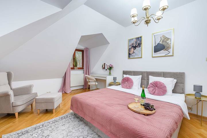 Ferienhaus für 12 Personen, mit Balkon/Terrasse, kinderfreundlich in Warschau - 2