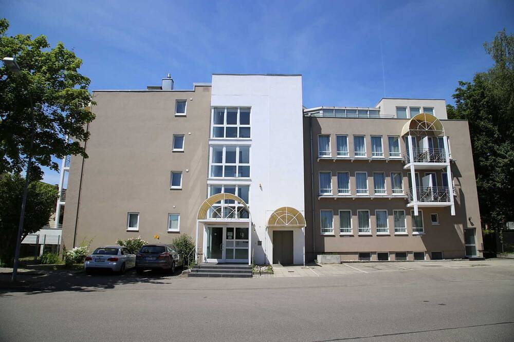 Ganze Wohnung, 2- Zimmer Apartment mit Schlafcouch - Comfort Boardinghouse in Kornwestheim, Landkreis Ludwigsburg