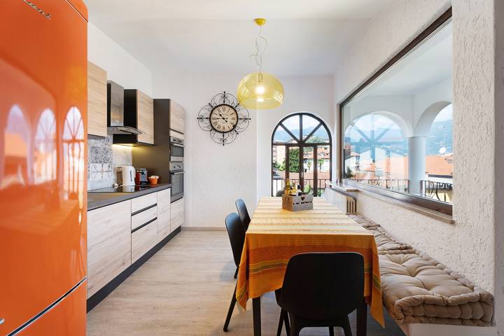 Ferienwohnung für 4 Personen, mit Seeblick und Balkon in Lago Maggiore (Lombardei) - 2