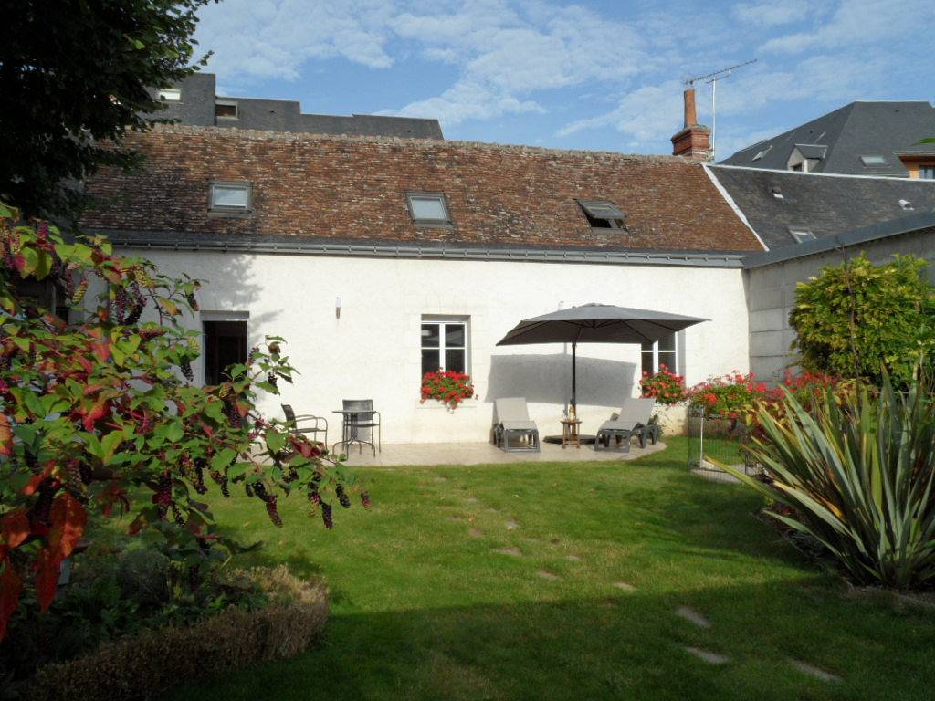 Chambre de charme & jardin en ville - Chambre de charme in Joué-lès-Tours, Région de Tours