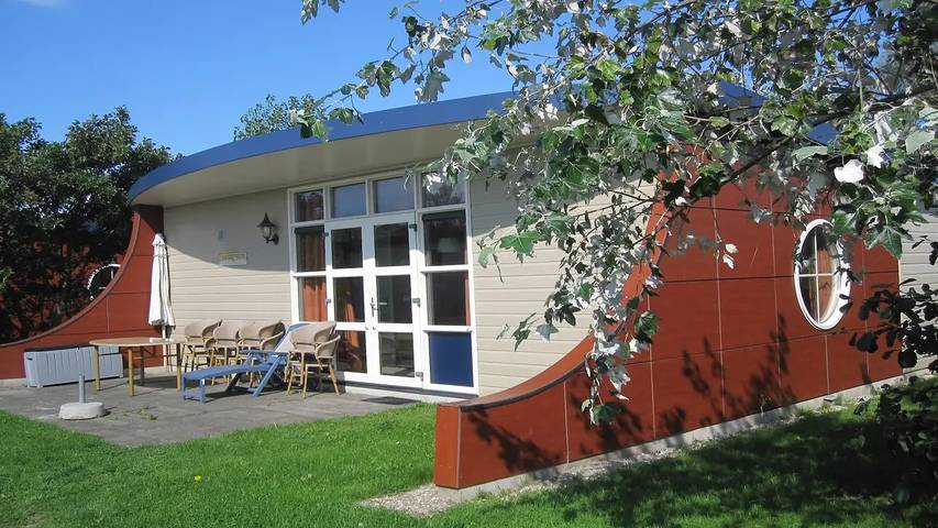 Ferienhaus für 9 Personen, mit Garten in Westland