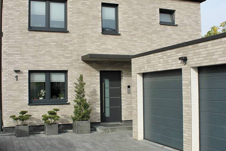 Ferienwohnung für 4 Personen, mit Balkon in Kaarst