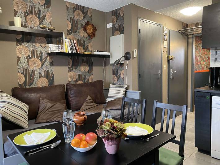 Gîte pour 4 personnes, avec balcon, animaux acceptés dans Thermes des Hespérides - 2