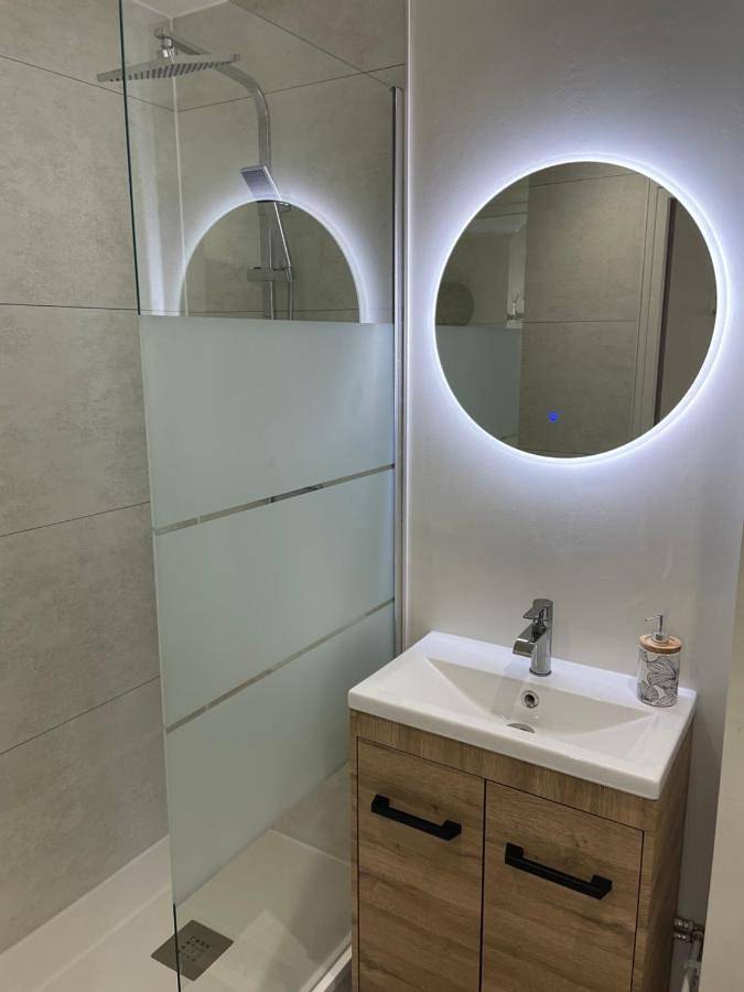 Appartement entier, One-Bedroom Apartment in Navarrenx, Béarn