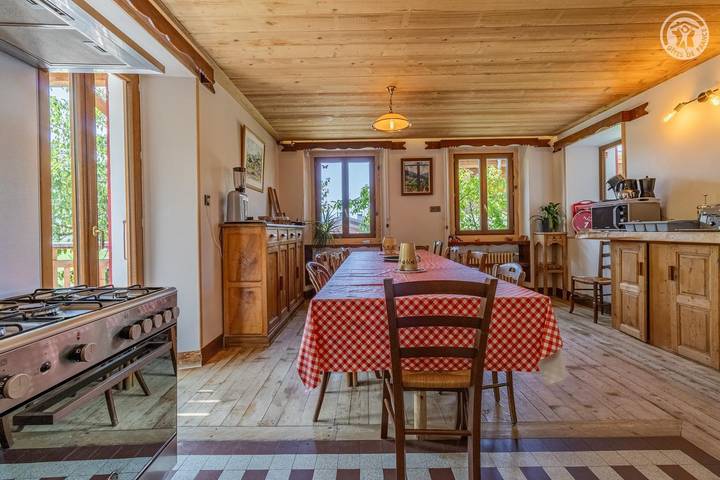 Gîte pour 4 personnes dans Office De Tourisme De Notre Dame De Bellecombe - 4