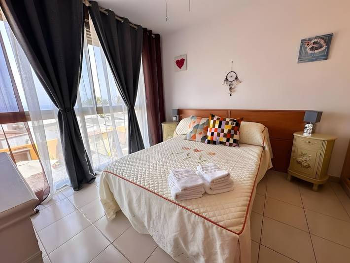 Casa Vacacional 'Romantic Gateway By The Sea' con Vistas al Mar, Terraza Privada y Wi-Fi in Costa de Antigua, Antigua