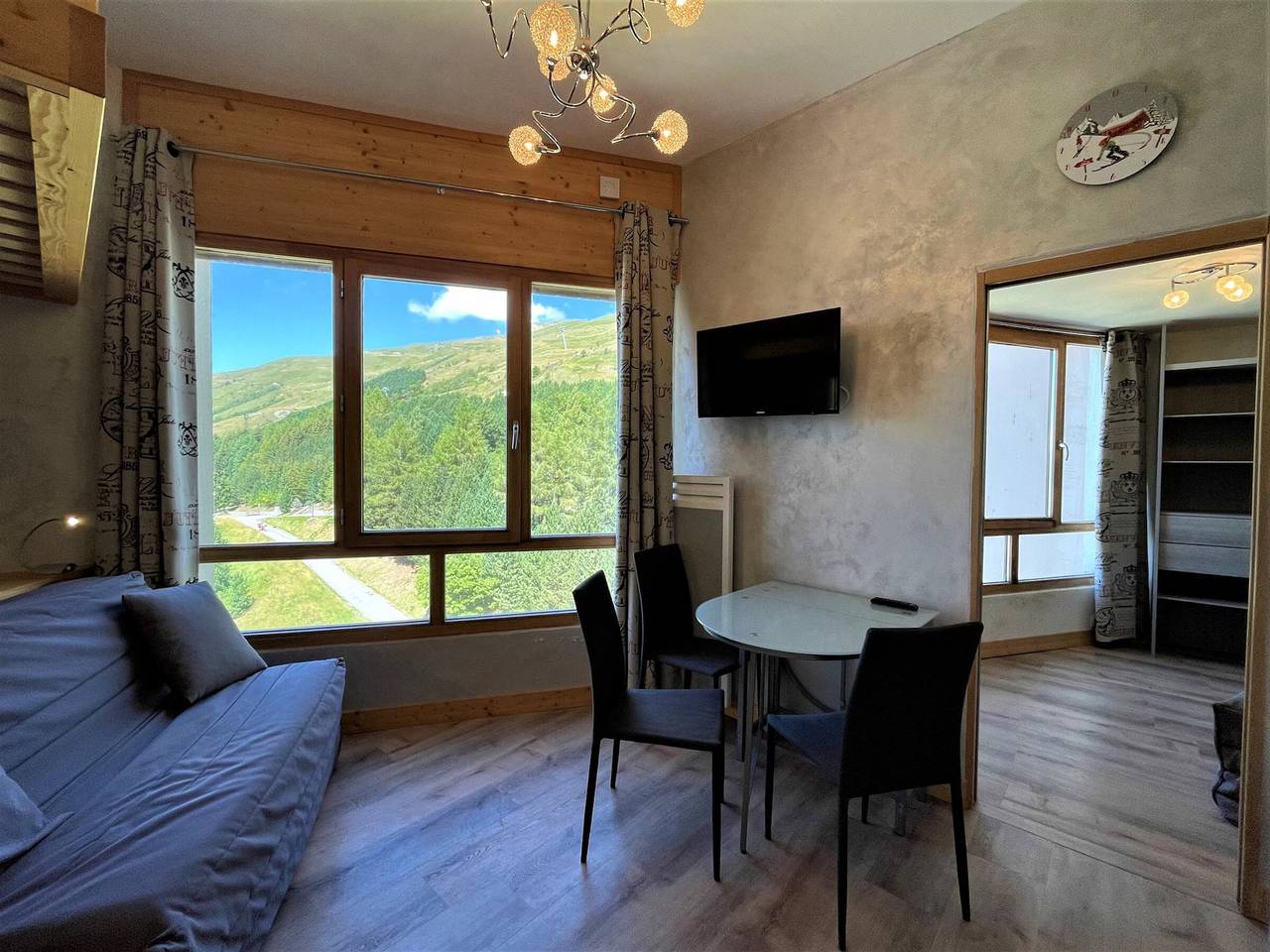 Ganze Wohnung, Charmante 2-Zimmer-Wohnung in Les Menuires - Komfort & Annehmlichkeiten in Les Menuires, Saint-Martin-de-Belleville