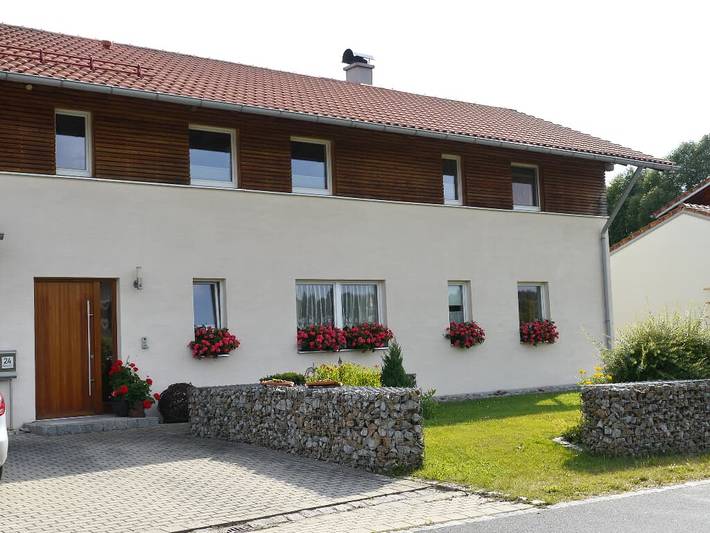 Ferienwohnung für 4 Personen, mit Garten
