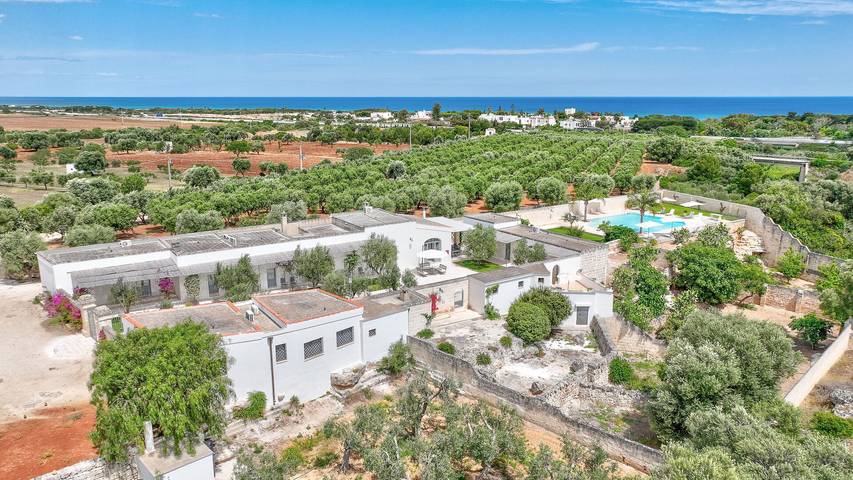 Maison de vacances pour 21 personnes à Rosa Marina