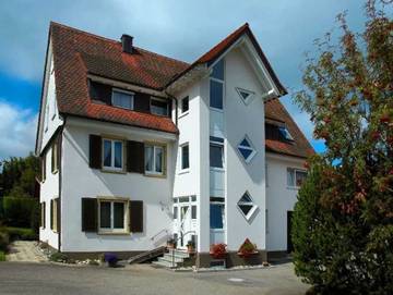 Ferienwohnung für 4 Personen, mit Garten und Terrasse in Villingen-Schwenningen