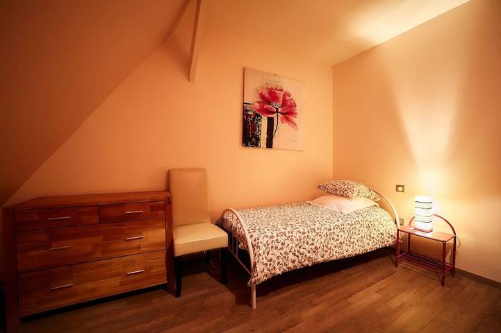 Location de vacances pour 5 personnes, avec jacuzzi ainsi que jardin et sauna à Le Hanouard - 2