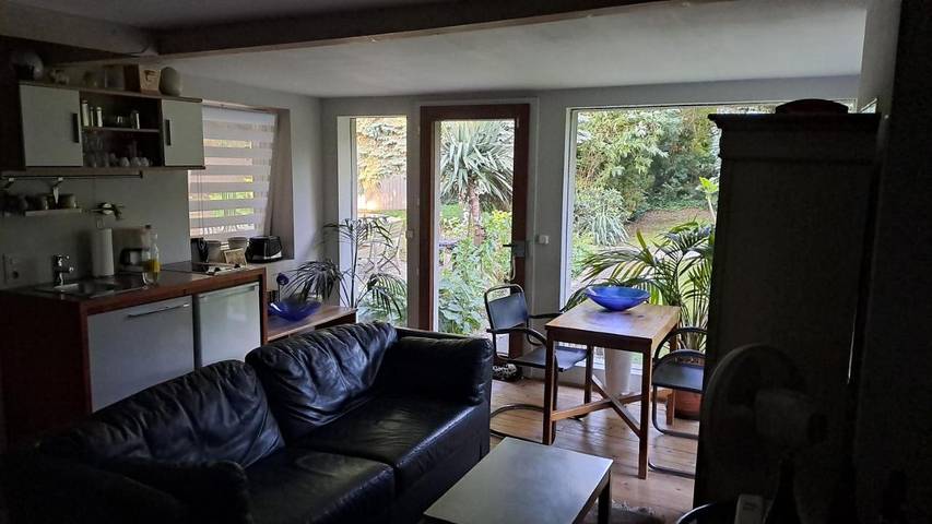 Location de vacances pour 3 personnes, avec jardin ainsi que sauna et jacuzzi à Krefeld - 3