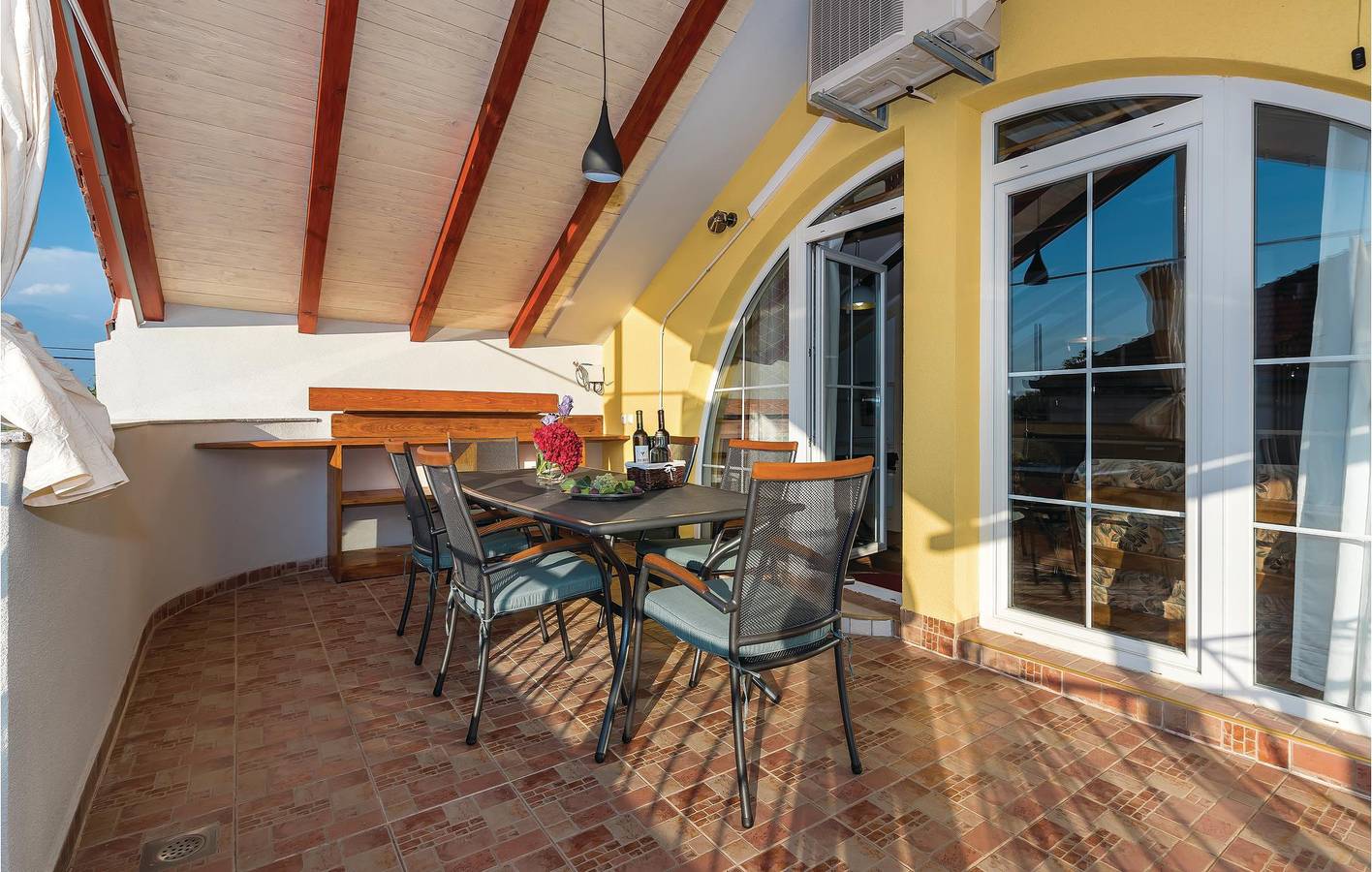 Ferienhaus für 6 Personen mit Garten in Dalmatinisches Zagora