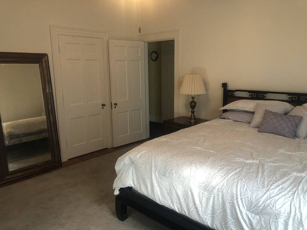 Ganze Wohnung, Standort Standort Standort in Lexington, Kentucky