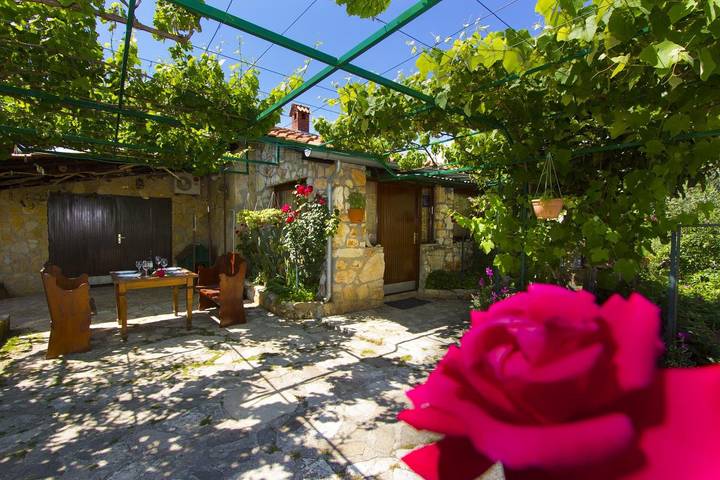Ferienhaus für 6 Personen mit Terrasse in Südküste Istrien
