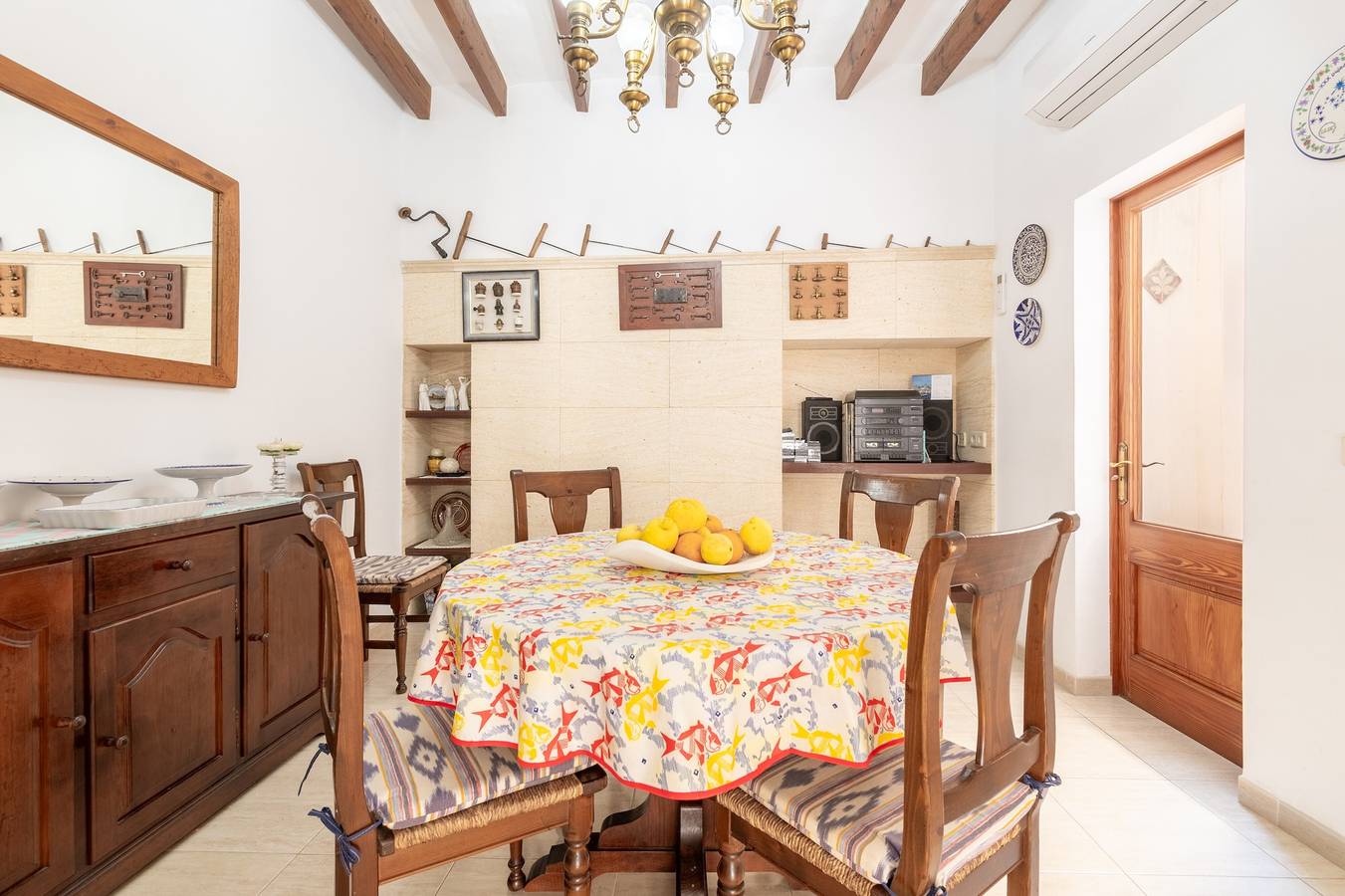 Ferienhaus 'Casa Guillermo' mit Bergblick, Wlan und Klimaanlage in Pollença Stadt, Pollença