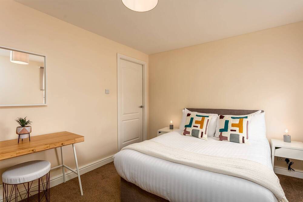 Ganze Wohnung, Elliot Suite - Donnini Apartments in Ayr, Firth Of Clyde